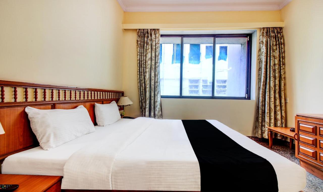 מומביי Hotel Kadamb Residency מראה חיצוני תמונה