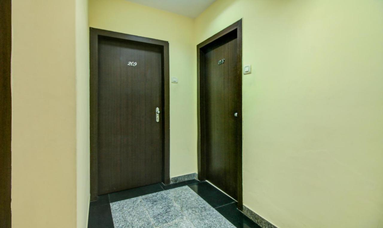 מומביי Hotel Kadamb Residency מראה חיצוני תמונה